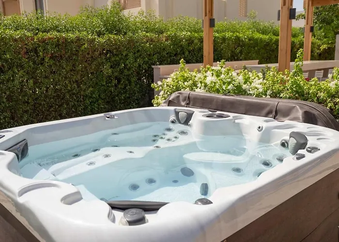 Shedwan Oasis, 4br, Jacuzzi & Lagoon Views