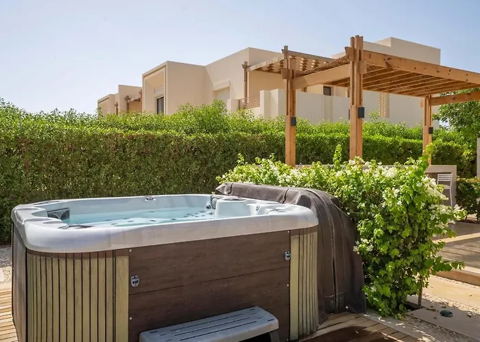 Hébergement de vacances Shedwan Oasis, 4br, Jacuzzi & Lagoon Views