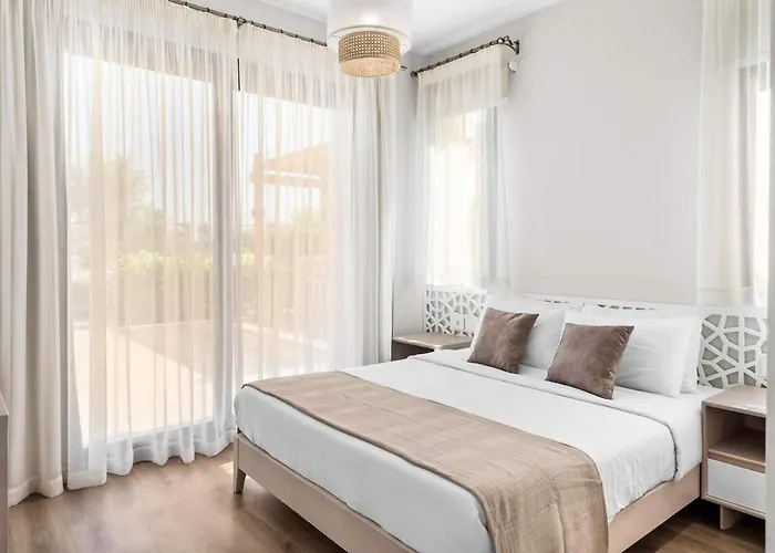 Shedwan Oasis, 4br, Jacuzzi & Lagoon Views *