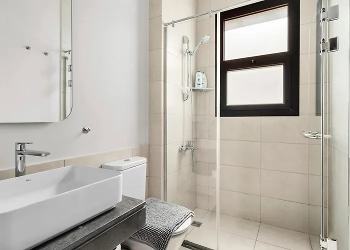 Hébergement de vacances Shedwan Oasis, 4br, Jacuzzi & Lagoon Views *