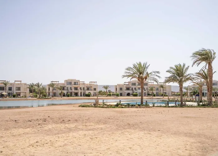 Shedwan Oasis, 4br, Jacuzzi & Lagoon Views *